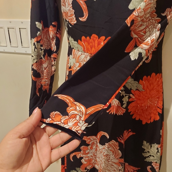 💥Ladies Asos black floral long-sleeve maxi dress size 4 (#251) - Picture 6 of 15